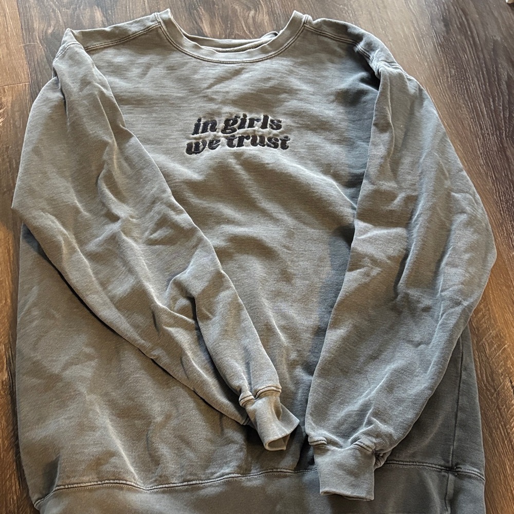 Comfort color sweatshirt